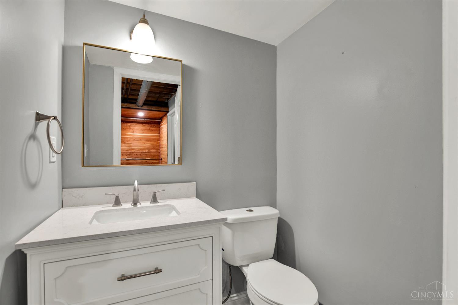 10555 Montgomery Road Property Photo 41