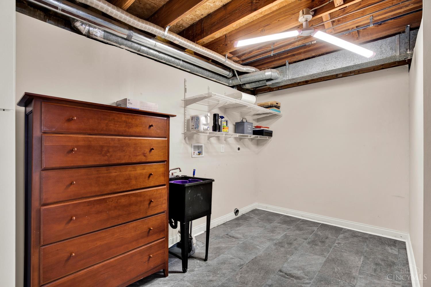 10555 Montgomery Road Property Photo 42