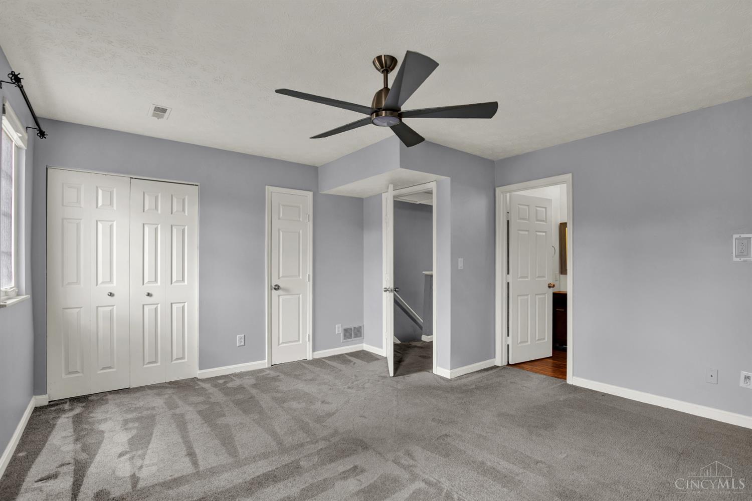 10555 Montgomery Road Property Photo 55