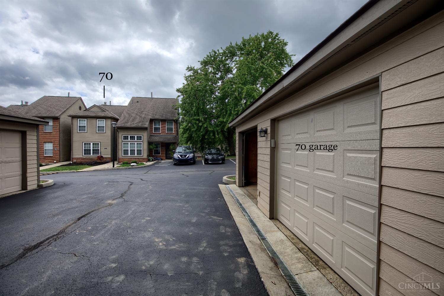 10555 Montgomery Road Property Photo 61