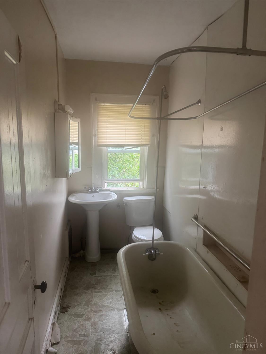 3549 Idlewild Avenue Property Photo 13