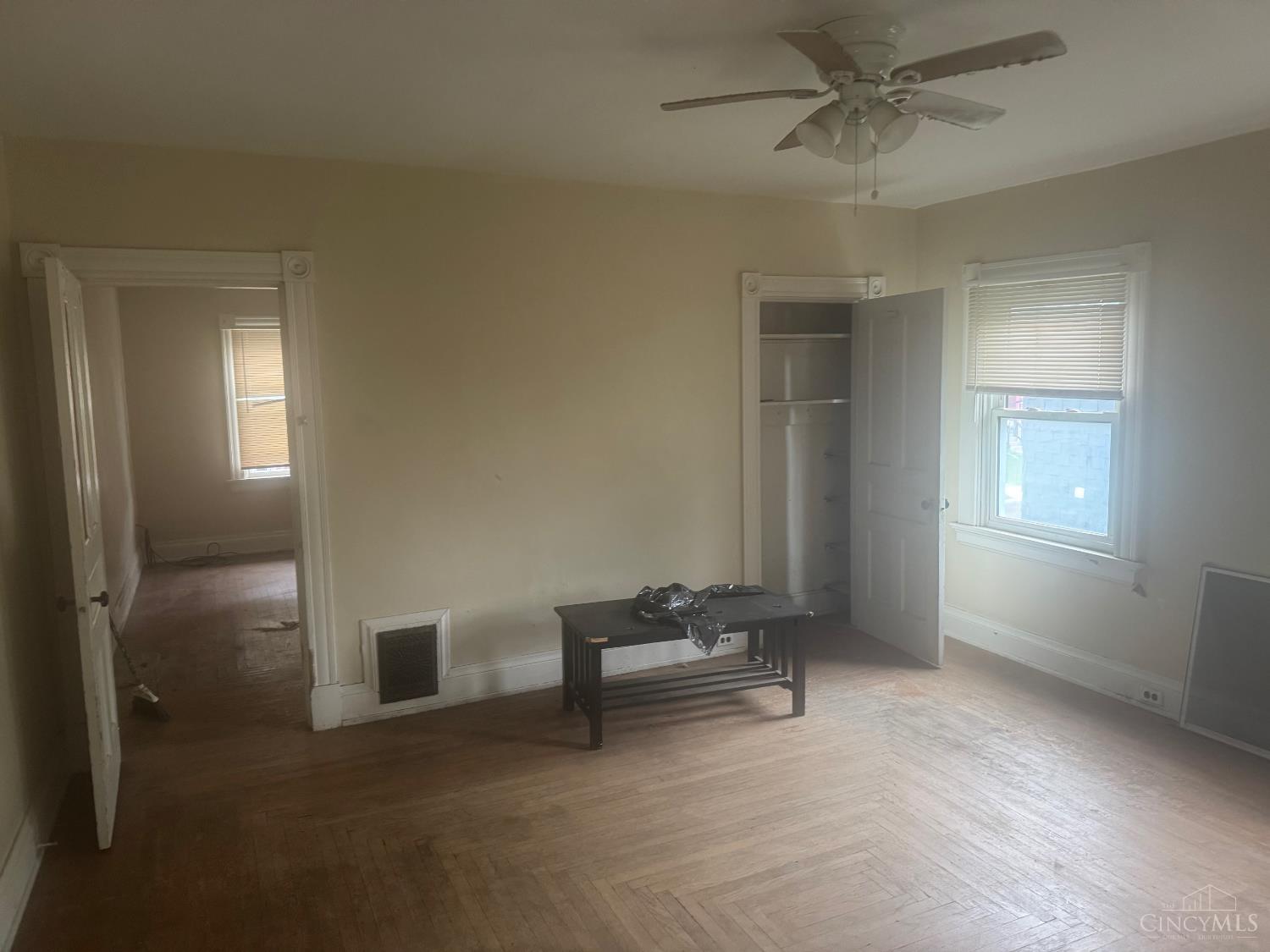 3549 Idlewild Avenue Property Photo 14