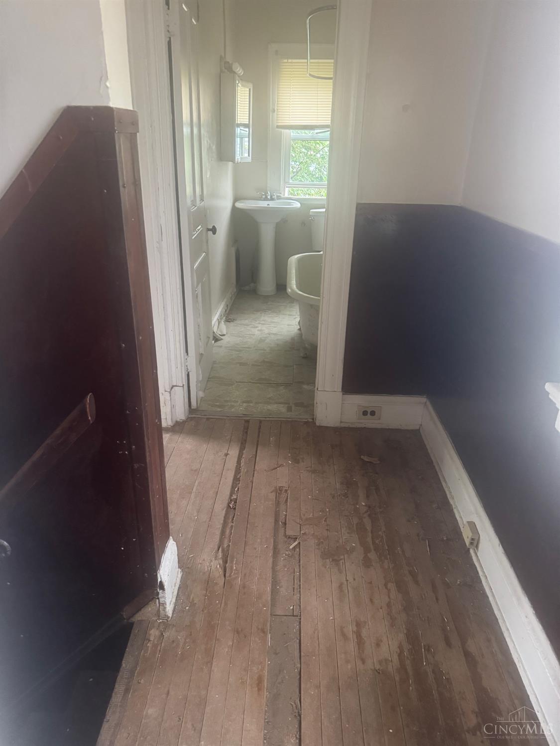 3549 Idlewild Avenue Property Photo 17