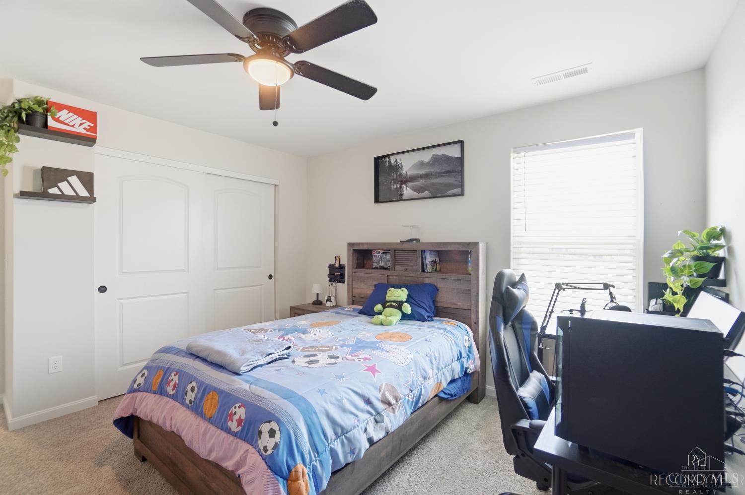392 David Lee Ct. Property Photo 44