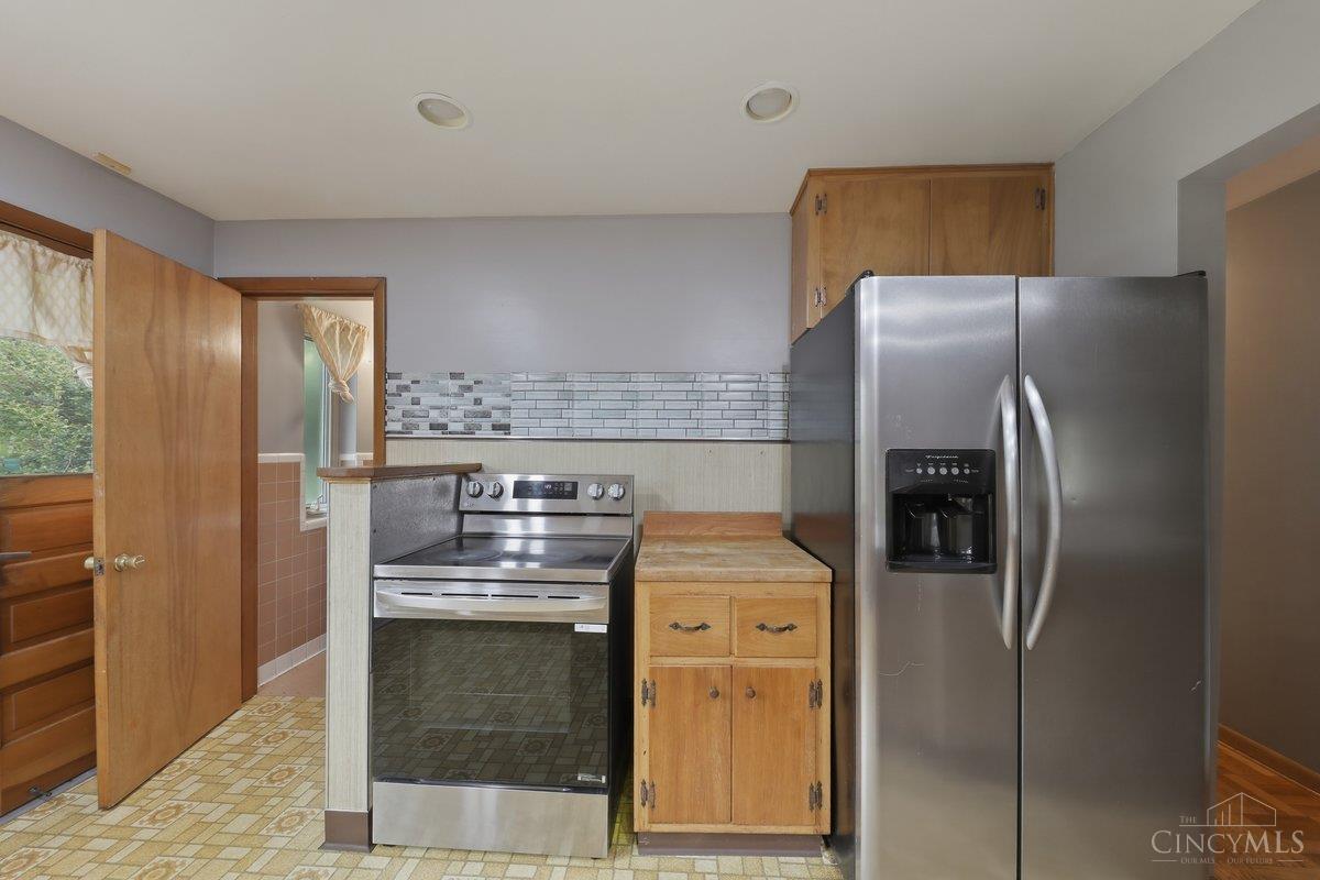 3367 Nandale Drive Property Photo 19
