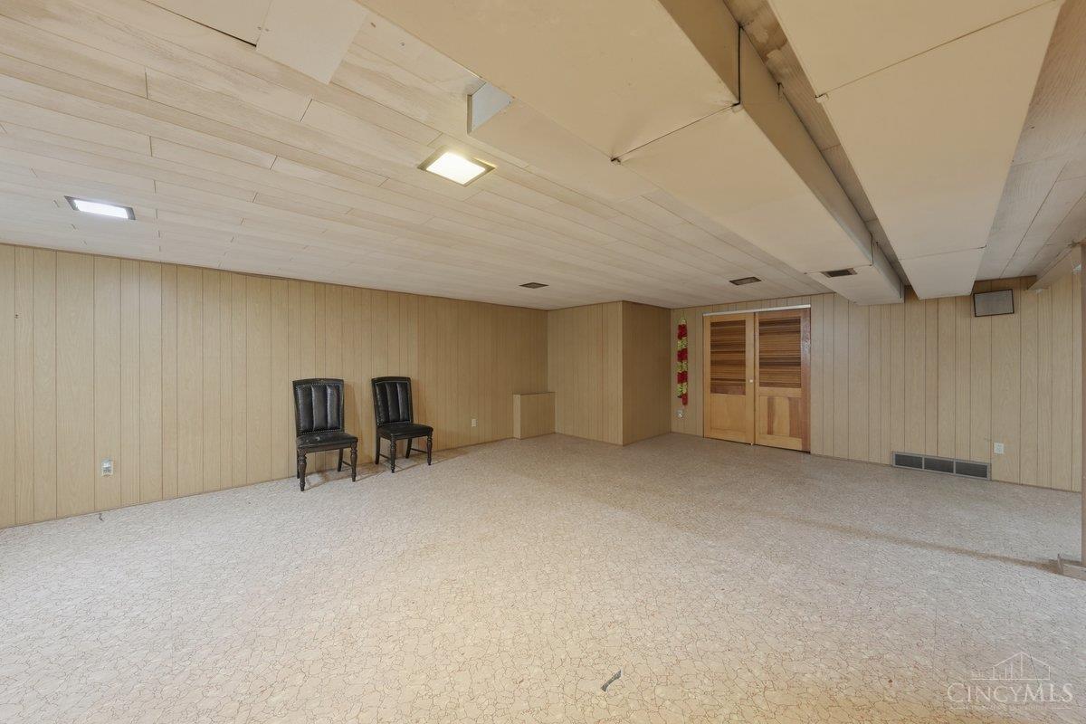 3367 Nandale Drive Property Photo 42