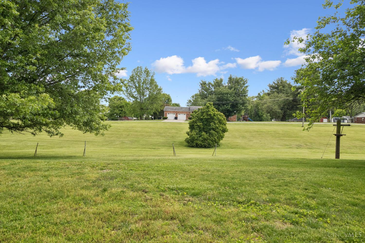 74 Biddle Lane Property Photo 12