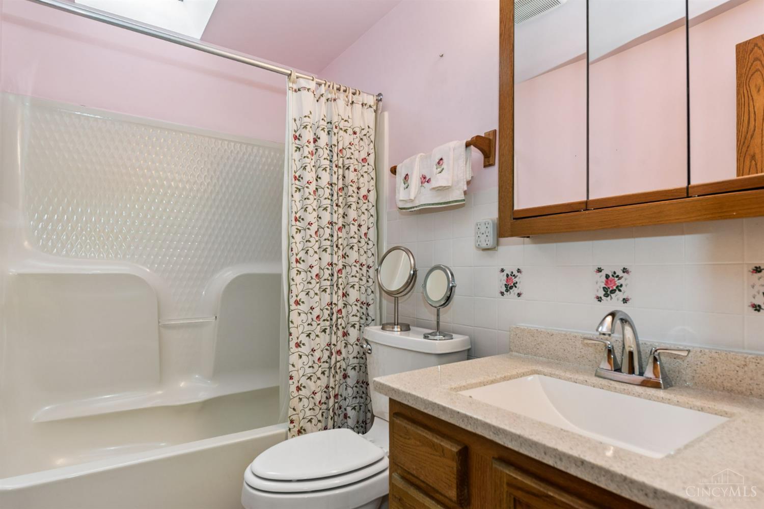 74 Biddle Lane Property Photo 24