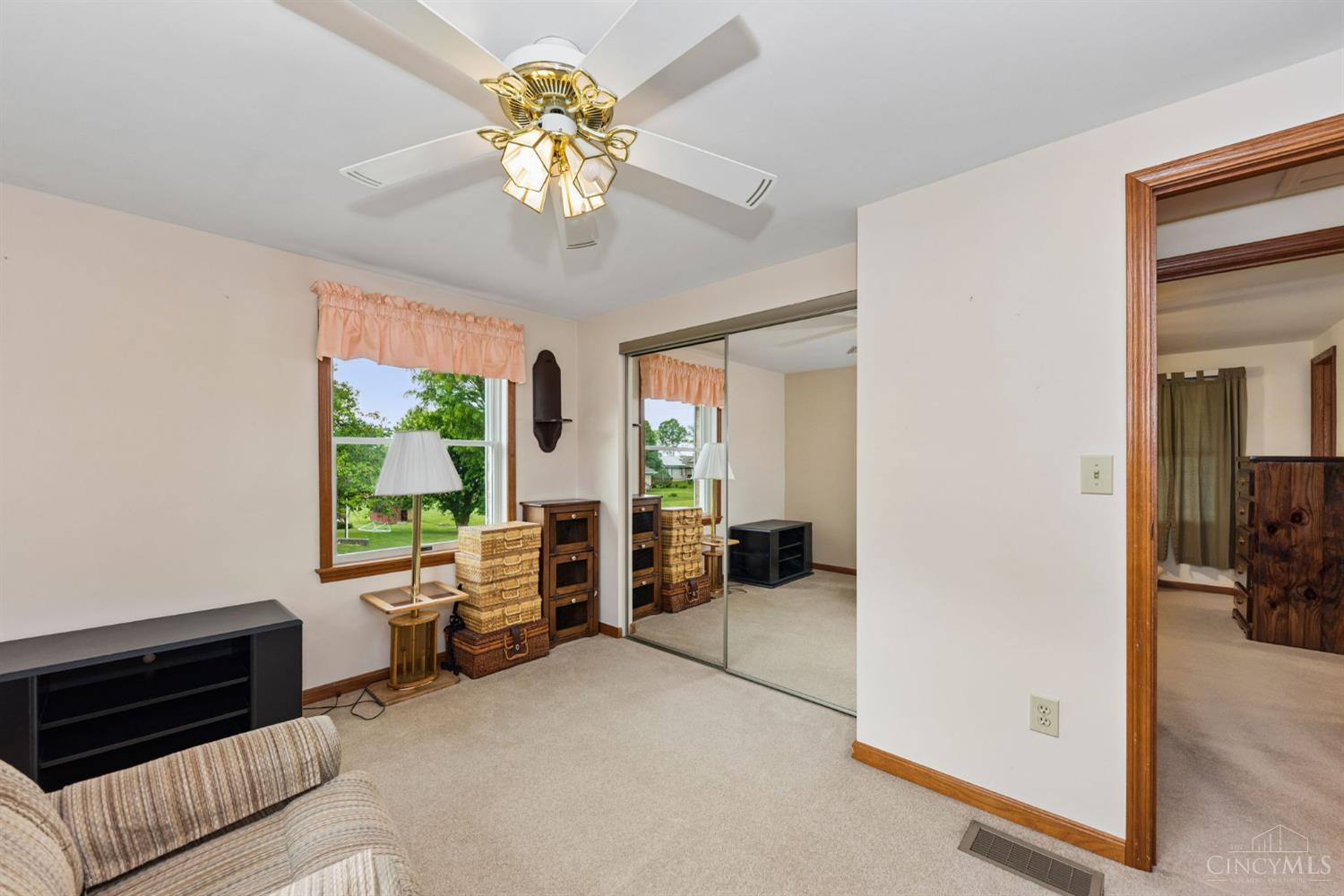 74 Biddle Lane Property Photo 28