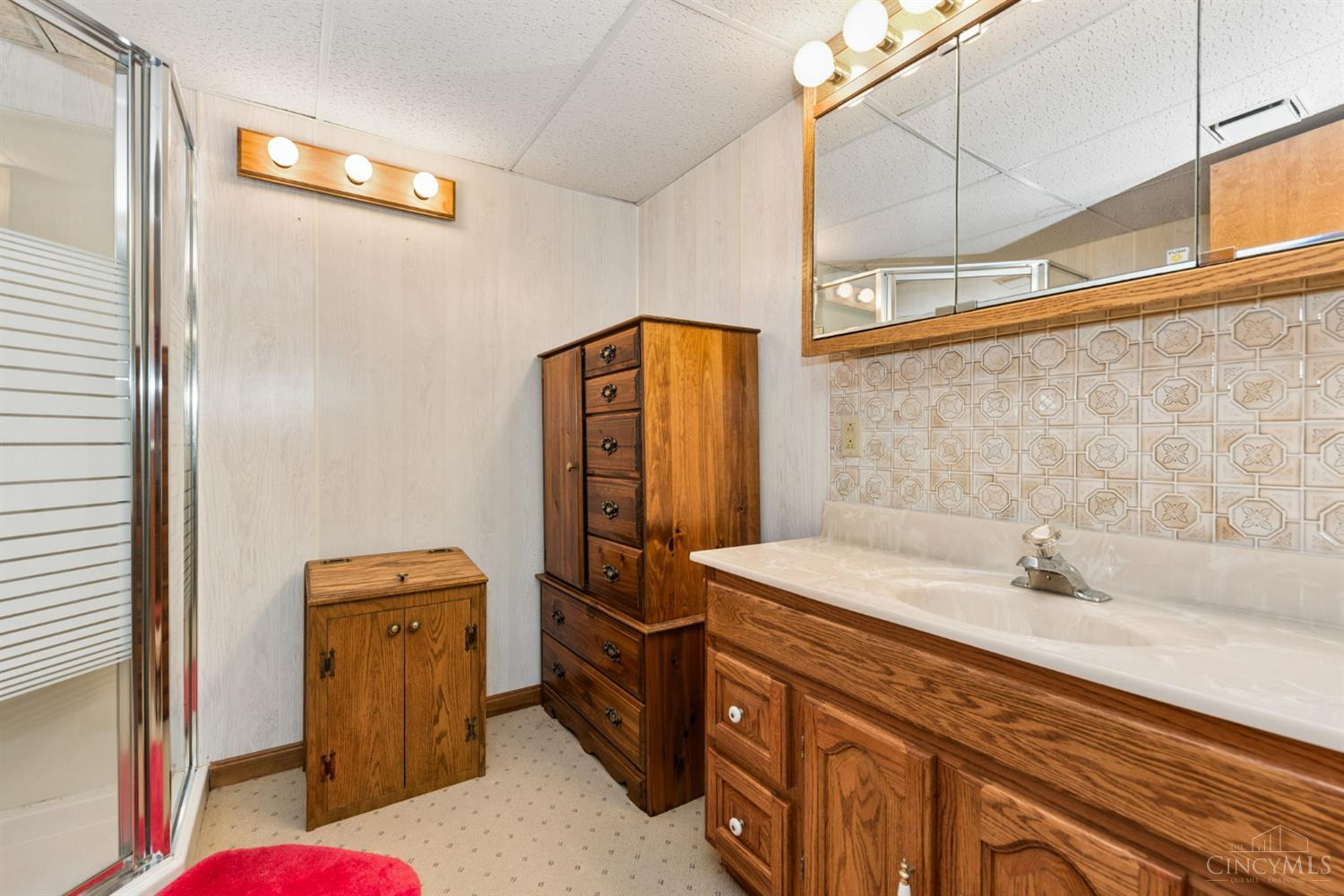 74 Biddle Lane Property Photo 35