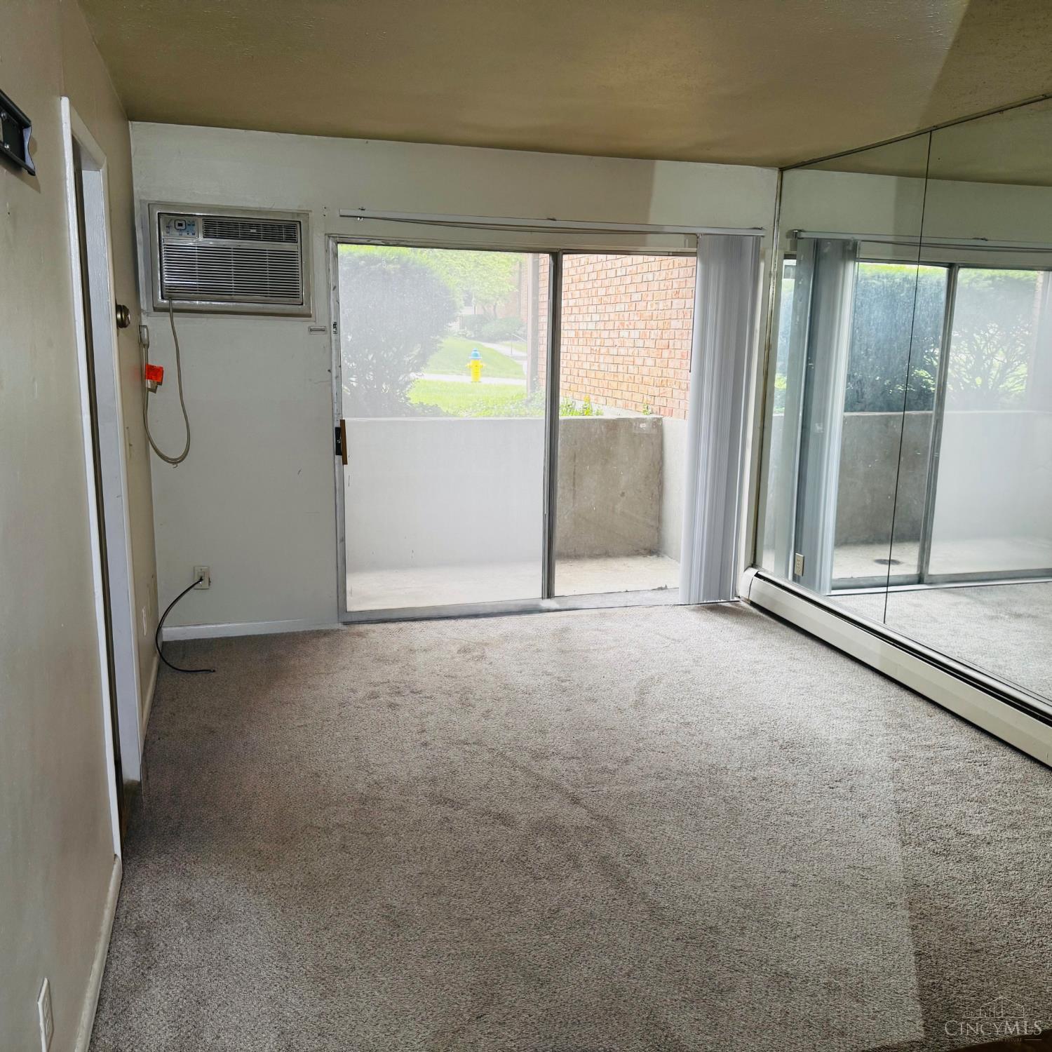 4904 Chalet Drive Property Photo 2