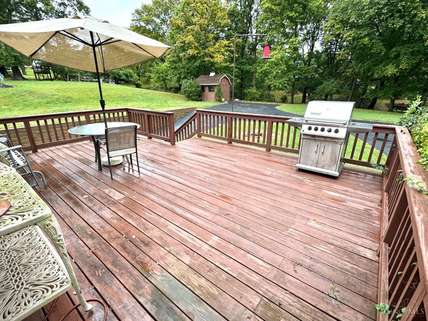 2451 Hunt Road Property Photo 12