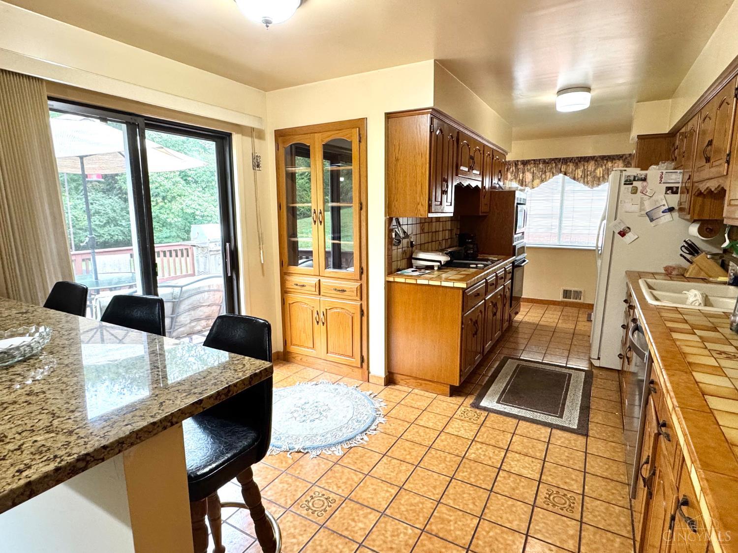 2451 Hunt Road Property Photo 23