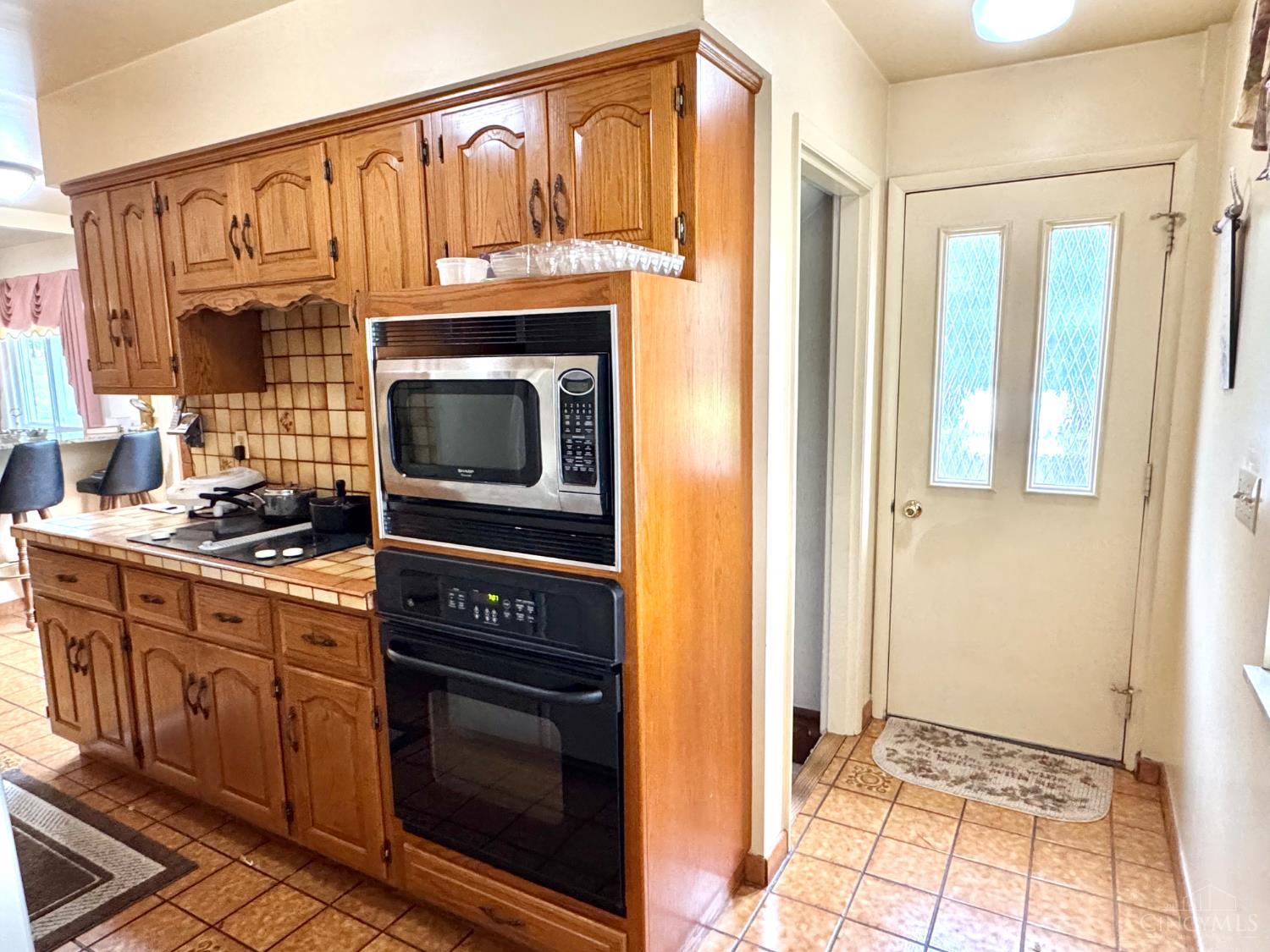 2451 Hunt Road Property Photo 27