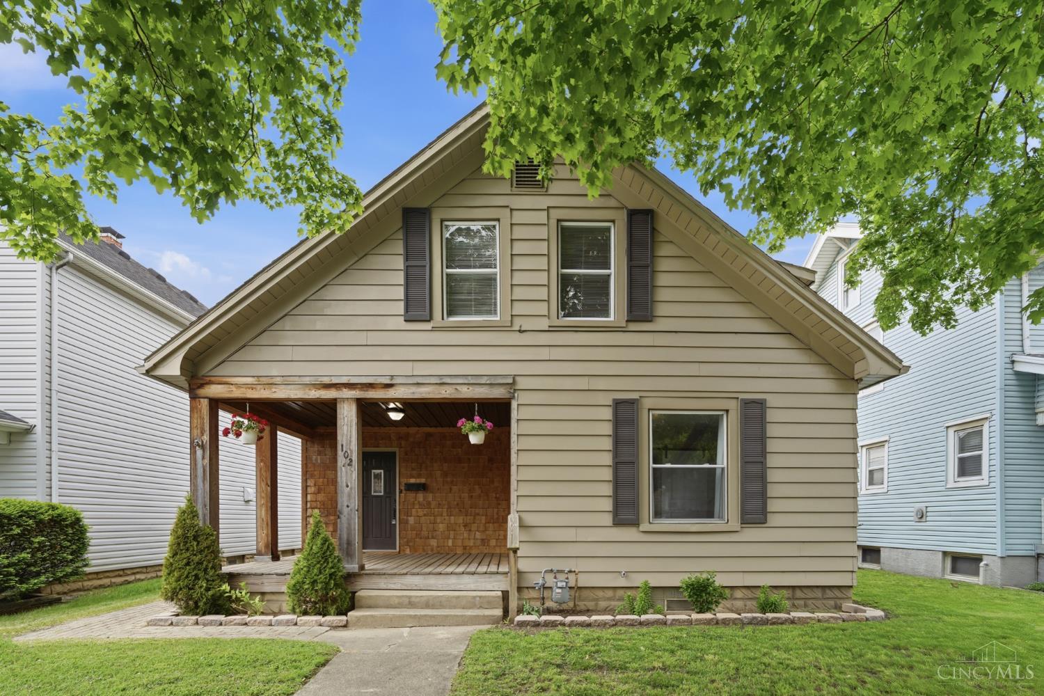 102 Franklin Street Property Photo 1