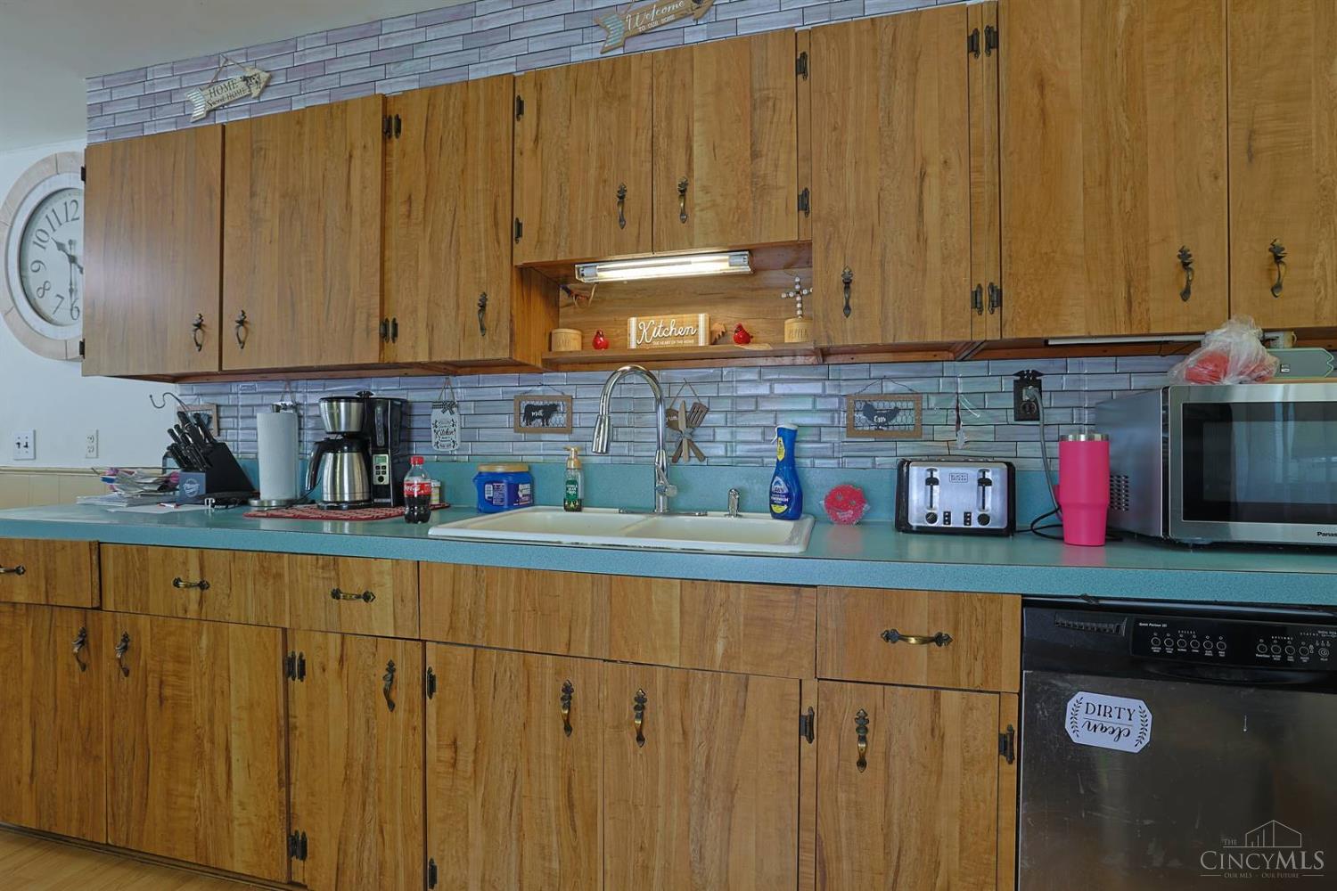 9773 Miamiview Property Photo 8