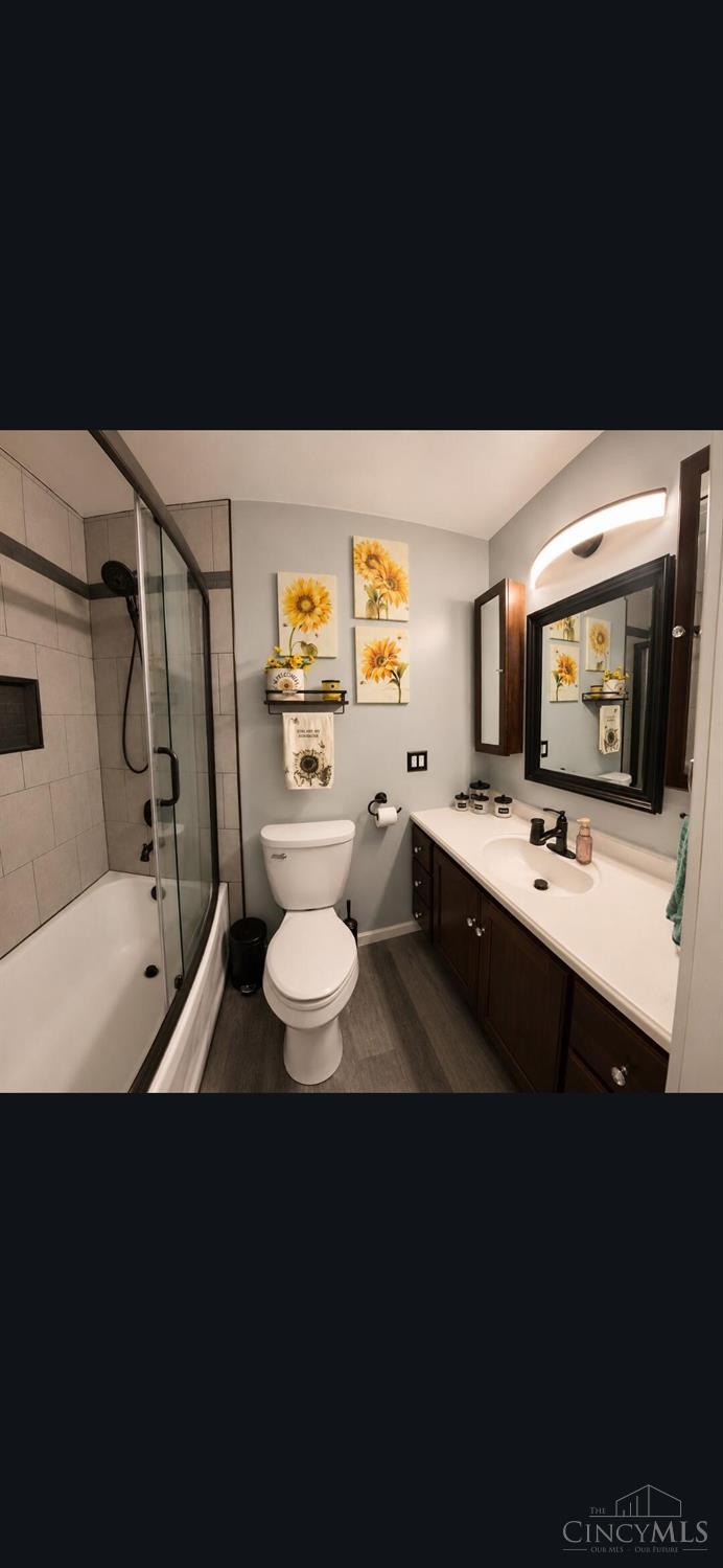 2594 Phillips Road Property Photo 7