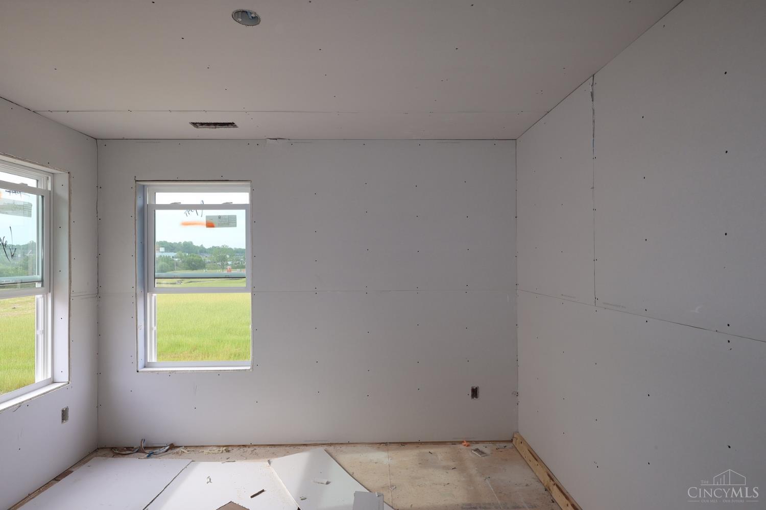5390 White Pine Lane Property Photo 3