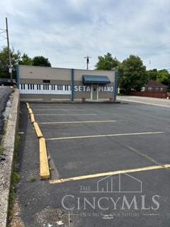 6800 Montgomery Road Property Photo 2