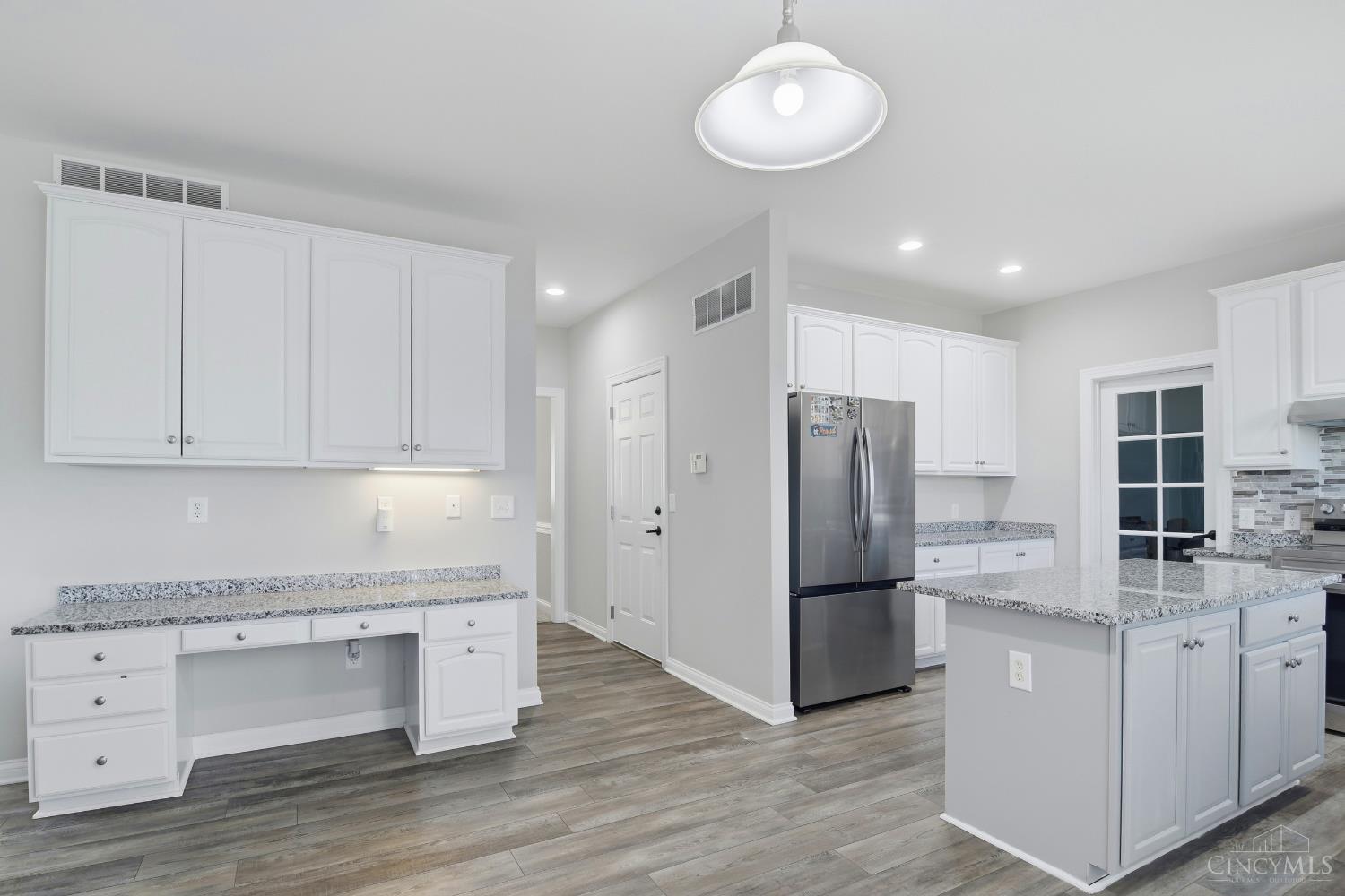3264 Mack Road Property Photo 8