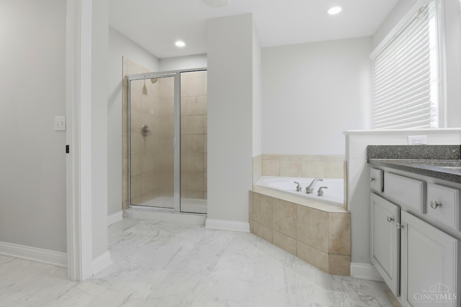 3264 Mack Road Property Photo 14