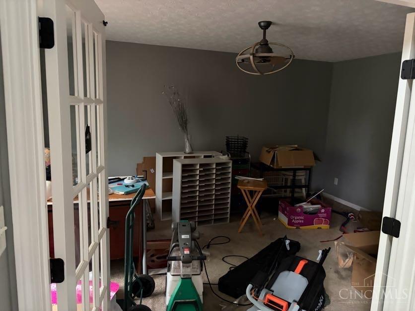 1076 Oak Forest Drive Property Photo 2