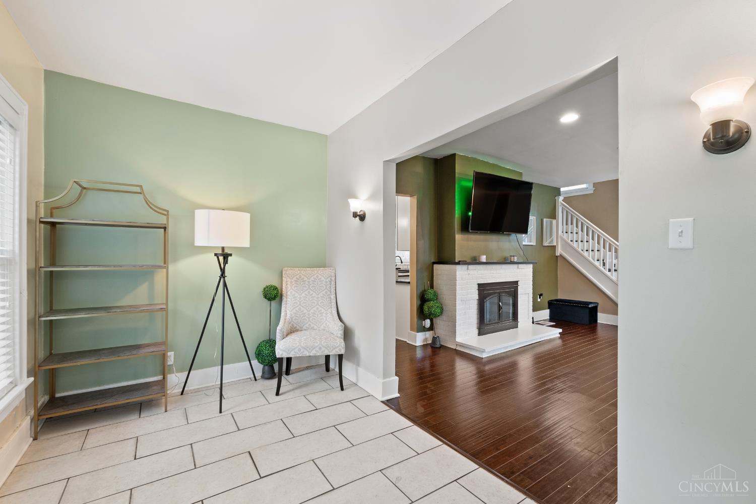 6424 Montgomery Road Property Photo 13