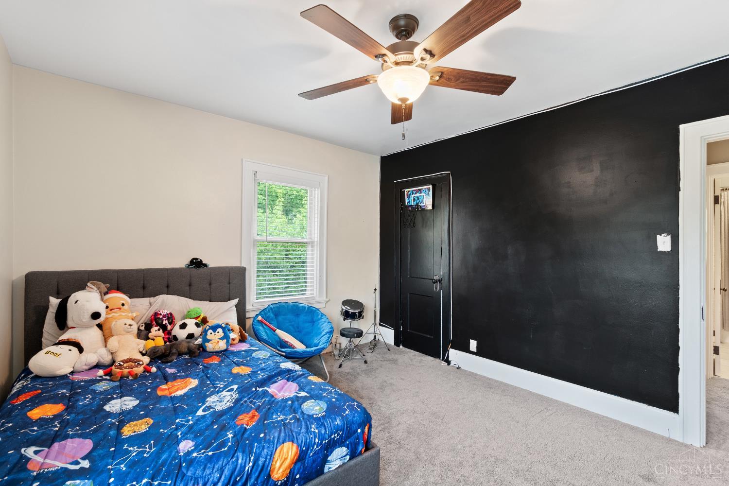 6424 Montgomery Road Property Photo 31