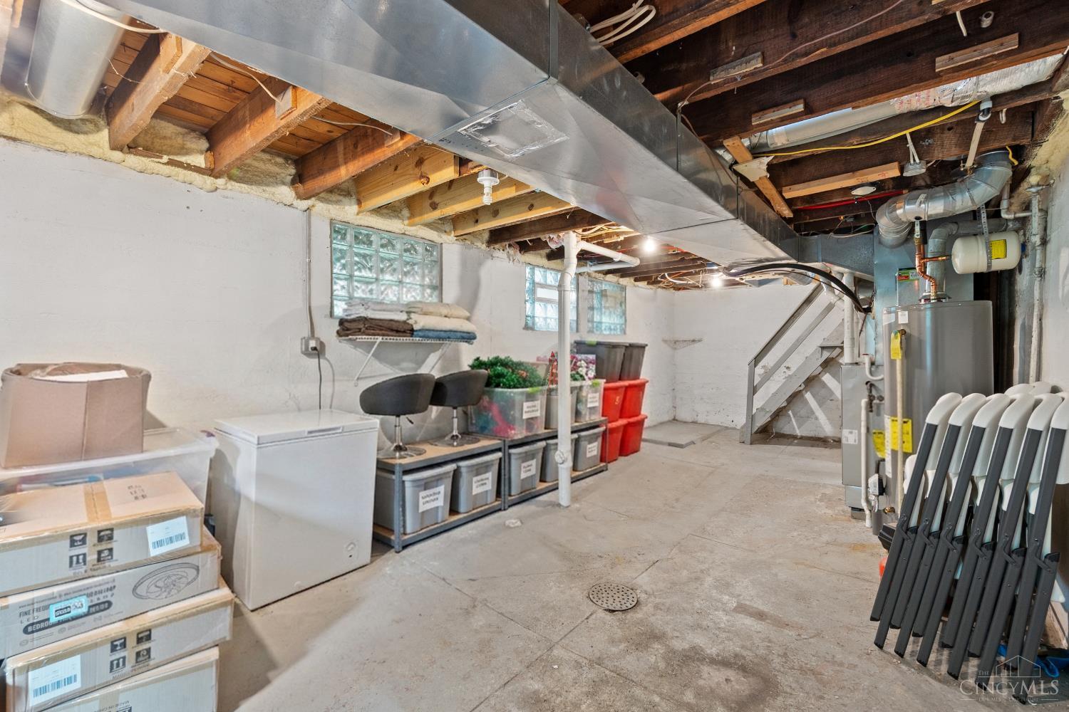 6424 Montgomery Road Property Photo 34