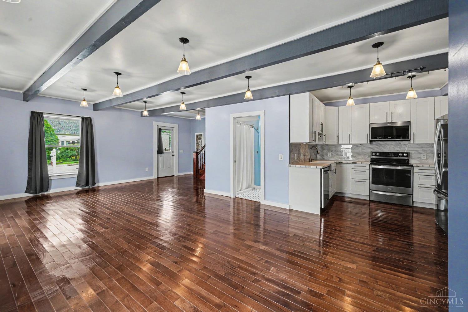 S 156 2nd Street Property Photo 12