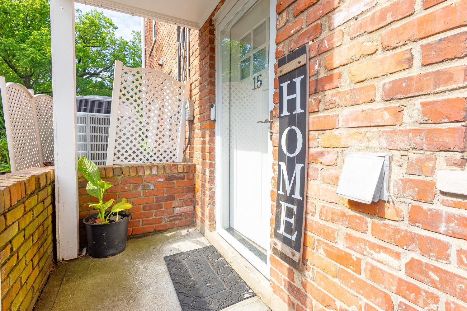 1110 Springfield Pike Property Photo 5
