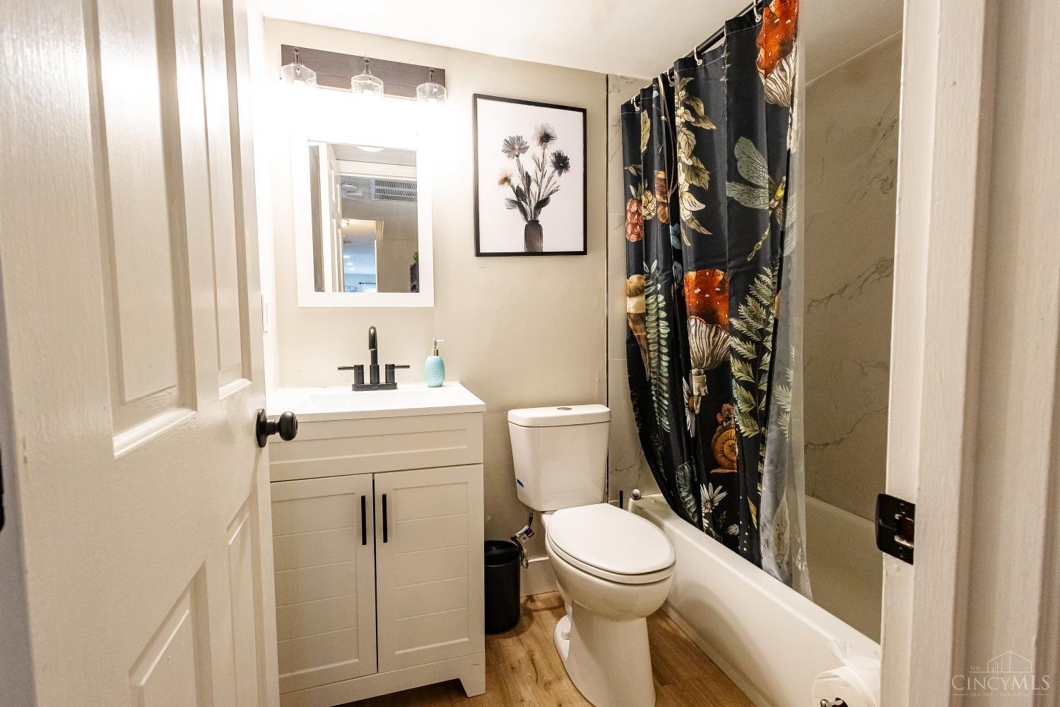 1110 Springfield Pike Property Photo 14