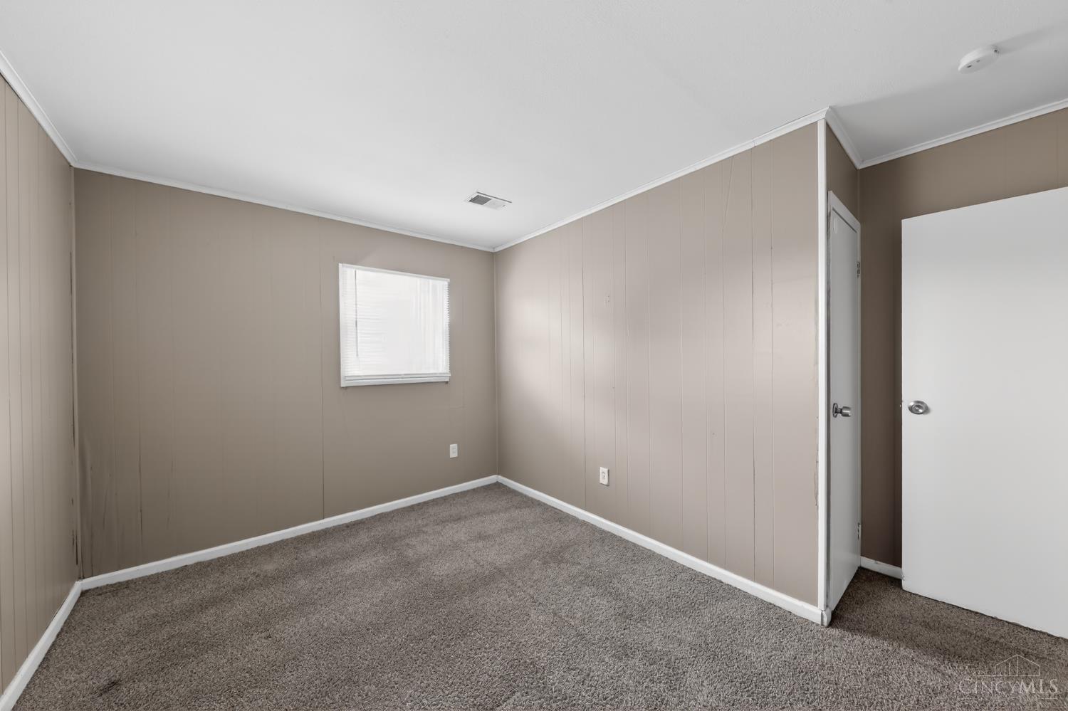 9570 Pippin Road Property Photo 10