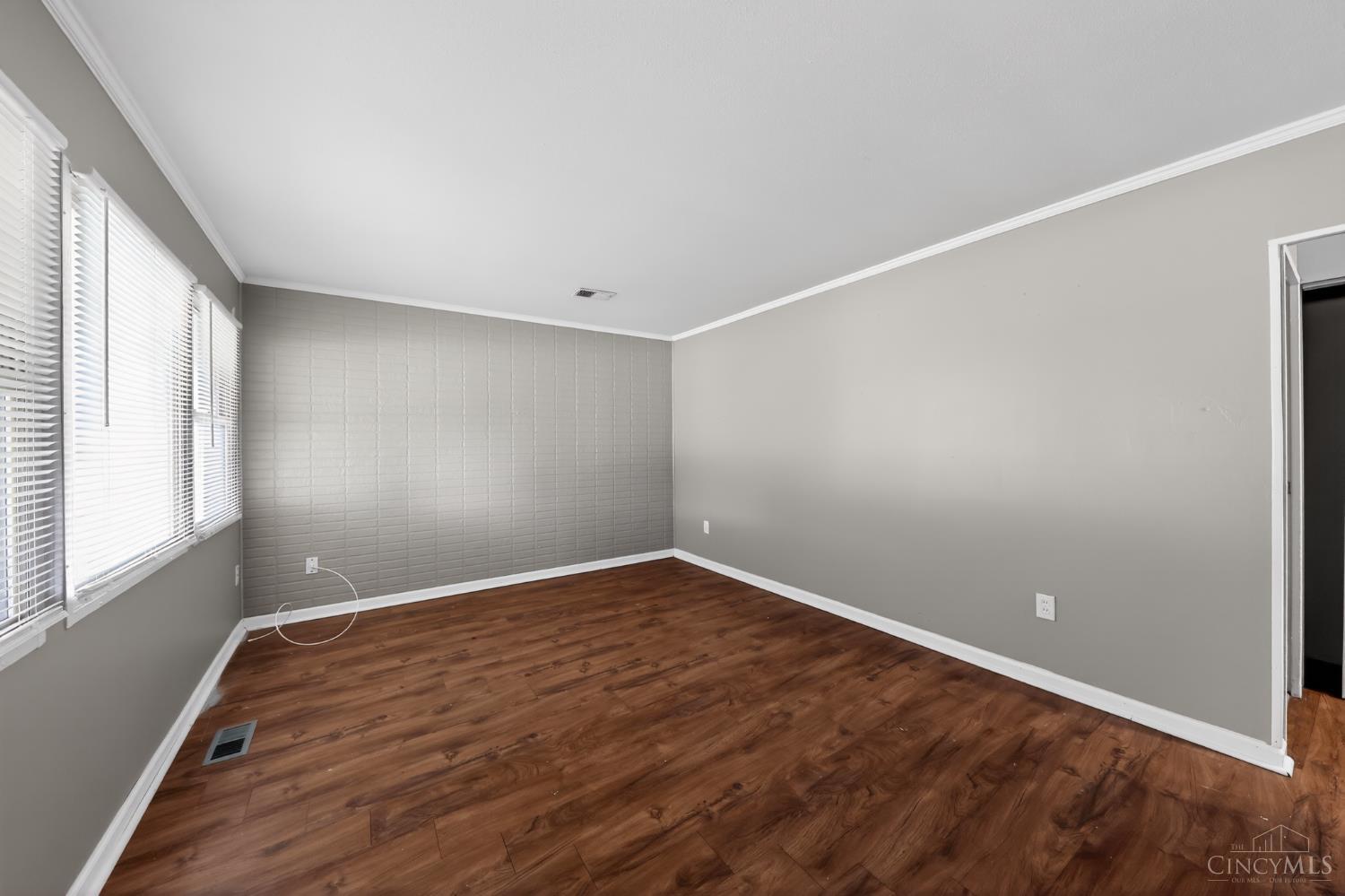 9570 Pippin Road Property Photo 27