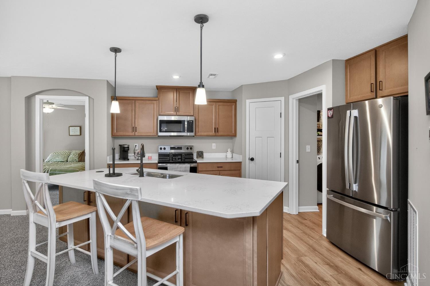 405 Bethpage Way Property Photo 18