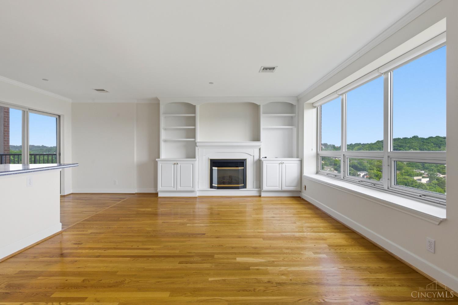 3435 Golden Avenue Property Photo 5