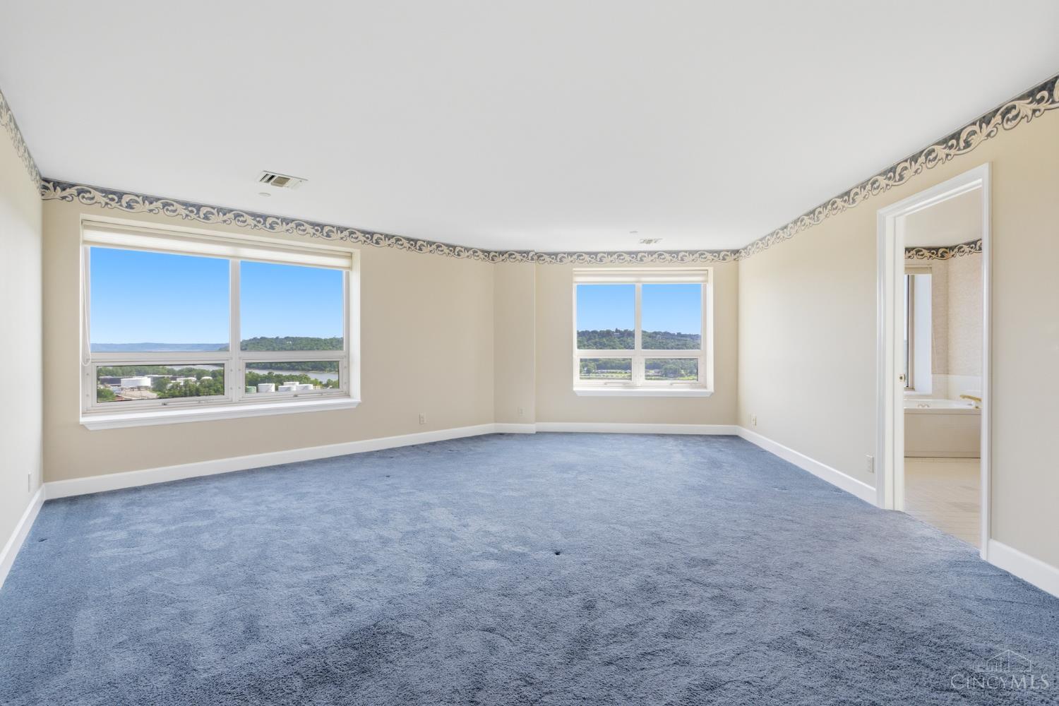 3435 Golden Avenue Property Photo 11