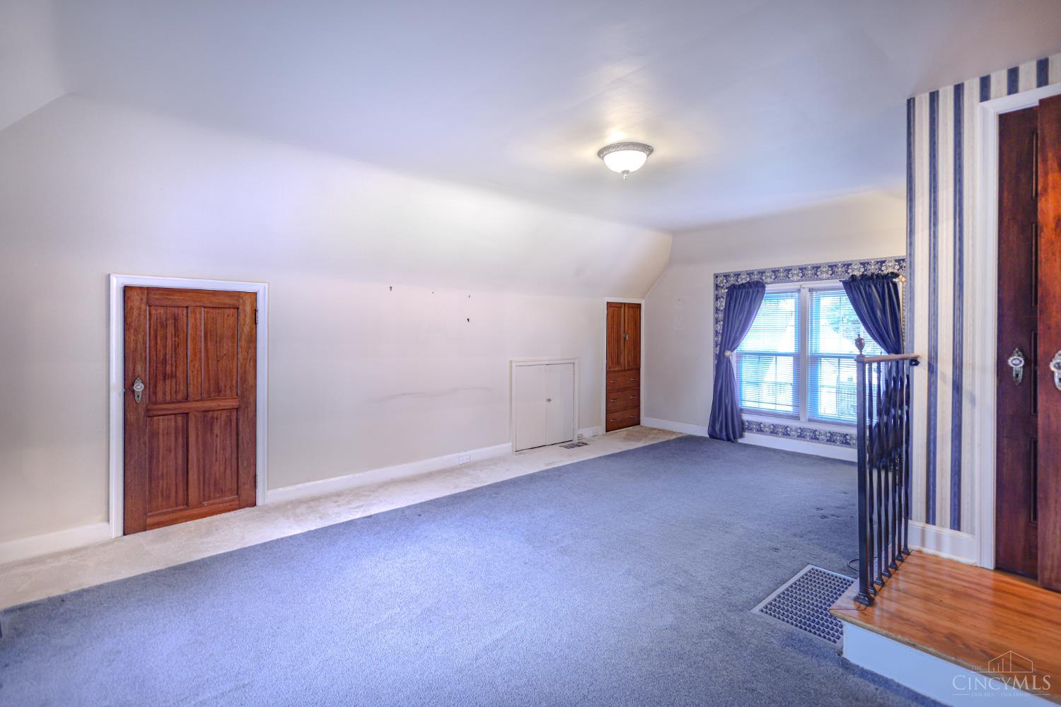 811 Lawn Avenue Property Photo 14