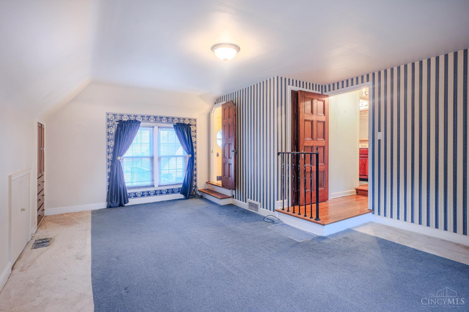 811 Lawn Avenue Property Photo 17