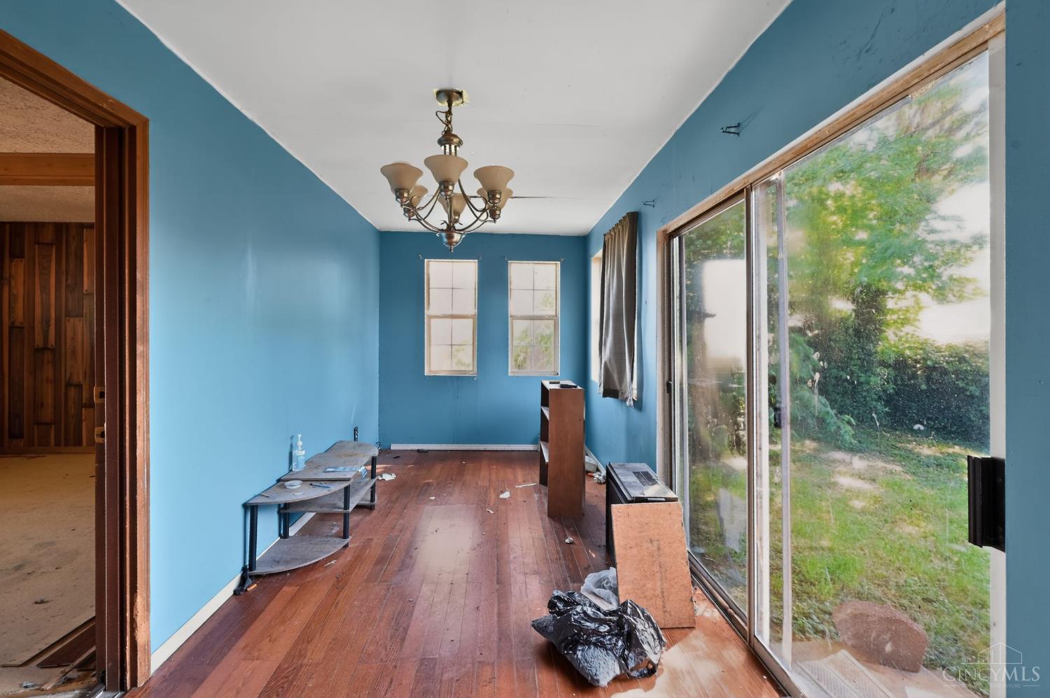 1752 Waldo Drive Property Photo 17