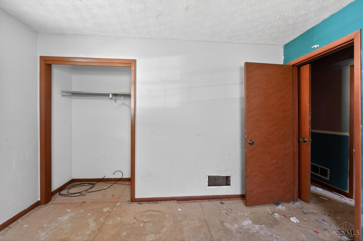 1752 Waldo Drive Property Photo 19