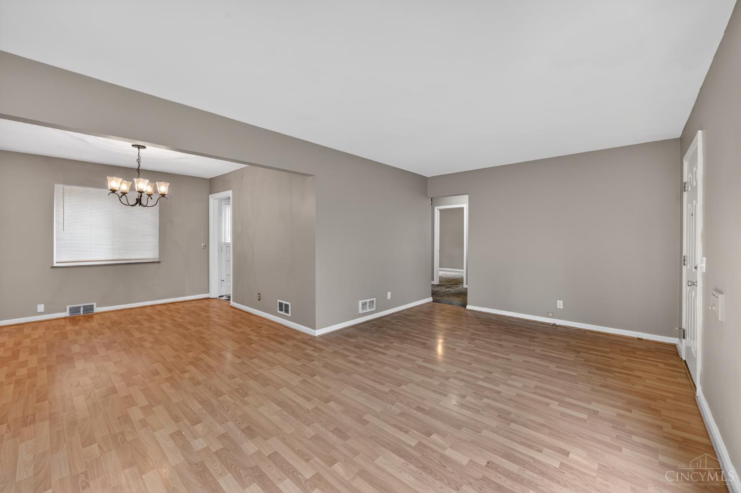 8668 Daly Road Property Photo 4