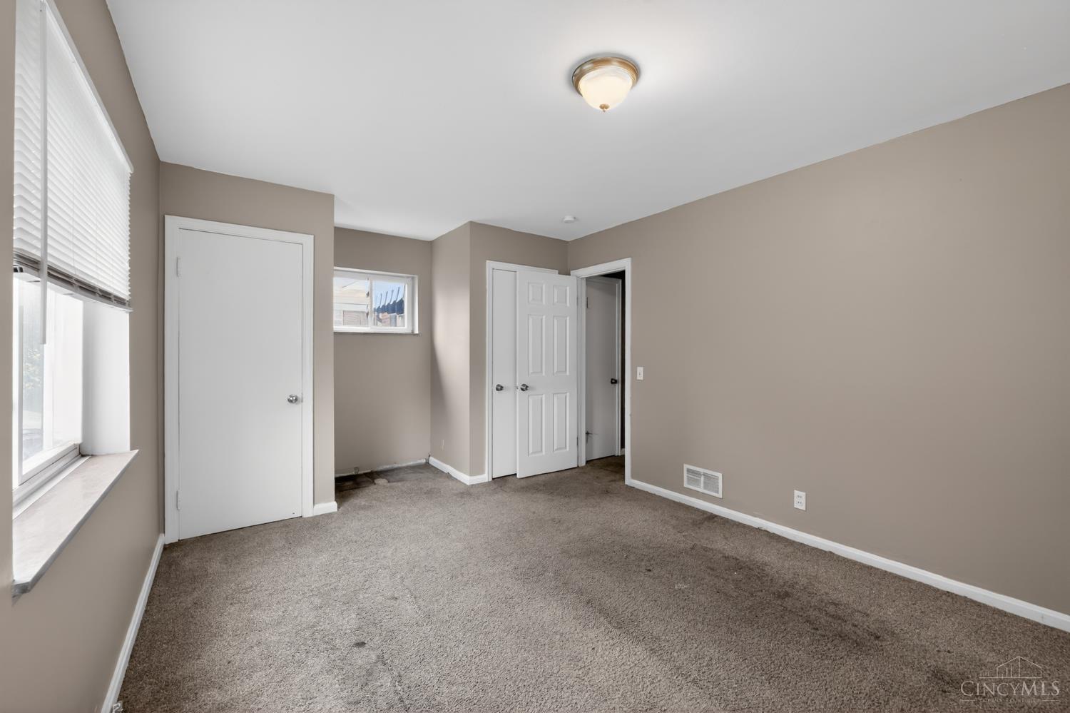 8668 Daly Road Property Photo 24