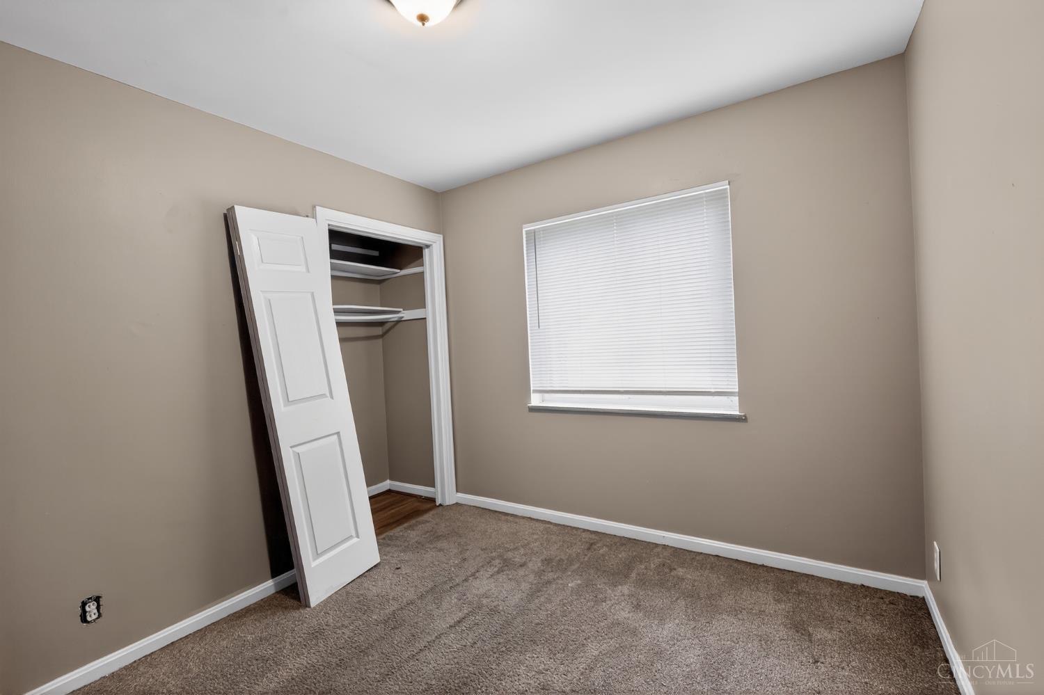 8668 Daly Road Property Photo 27