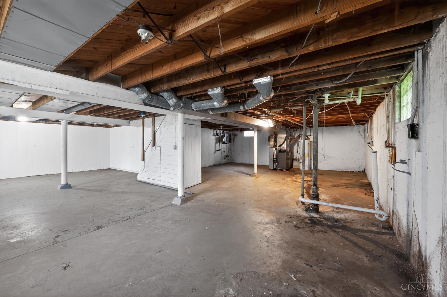 8668 Daly Road Property Photo 30