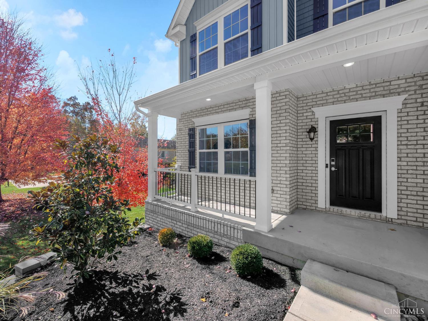 8705 Quietwood Lane Property Photo 3