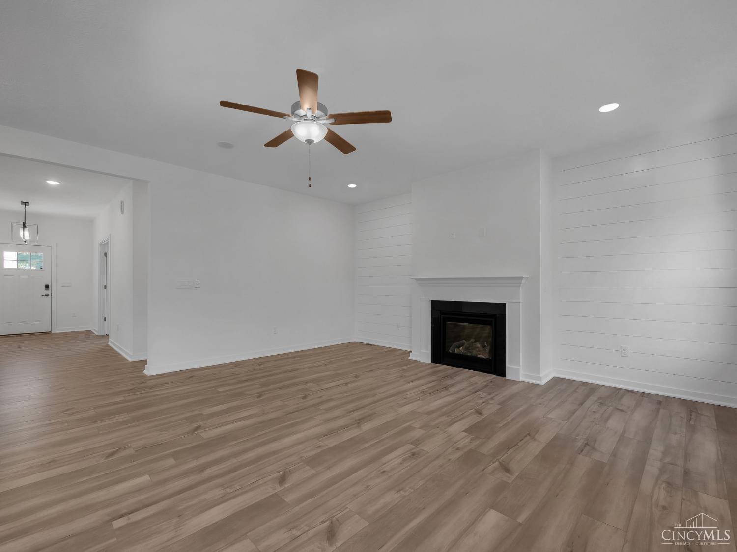 8705 Quietwood Lane Property Photo 10
