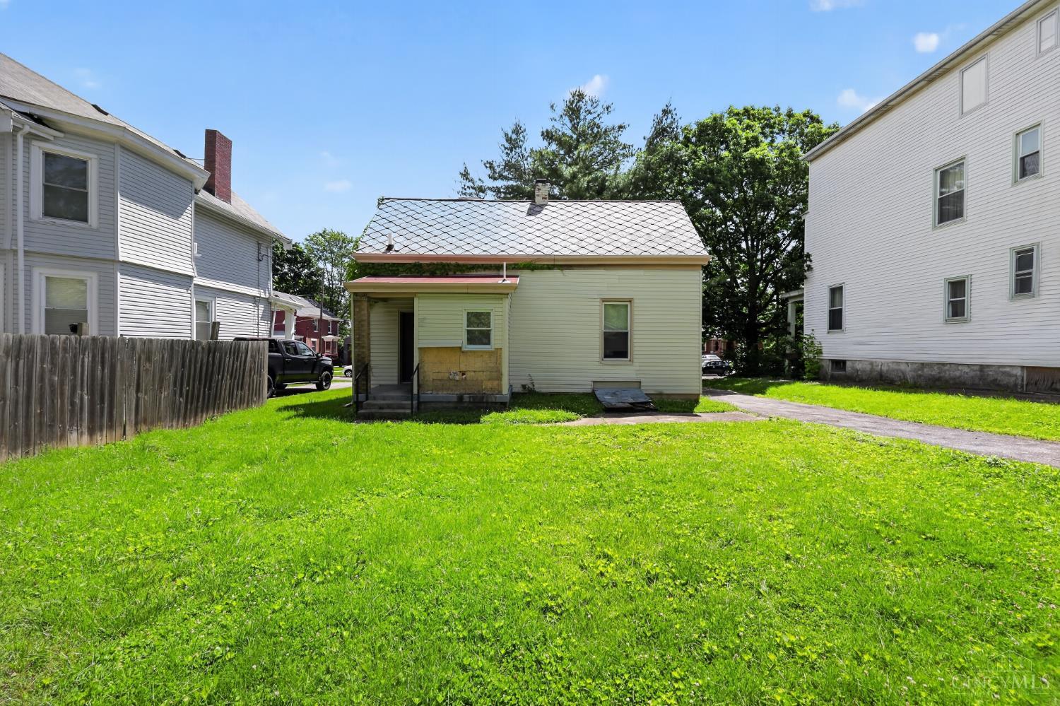 3845 Olivette Avenue Property Photo 2