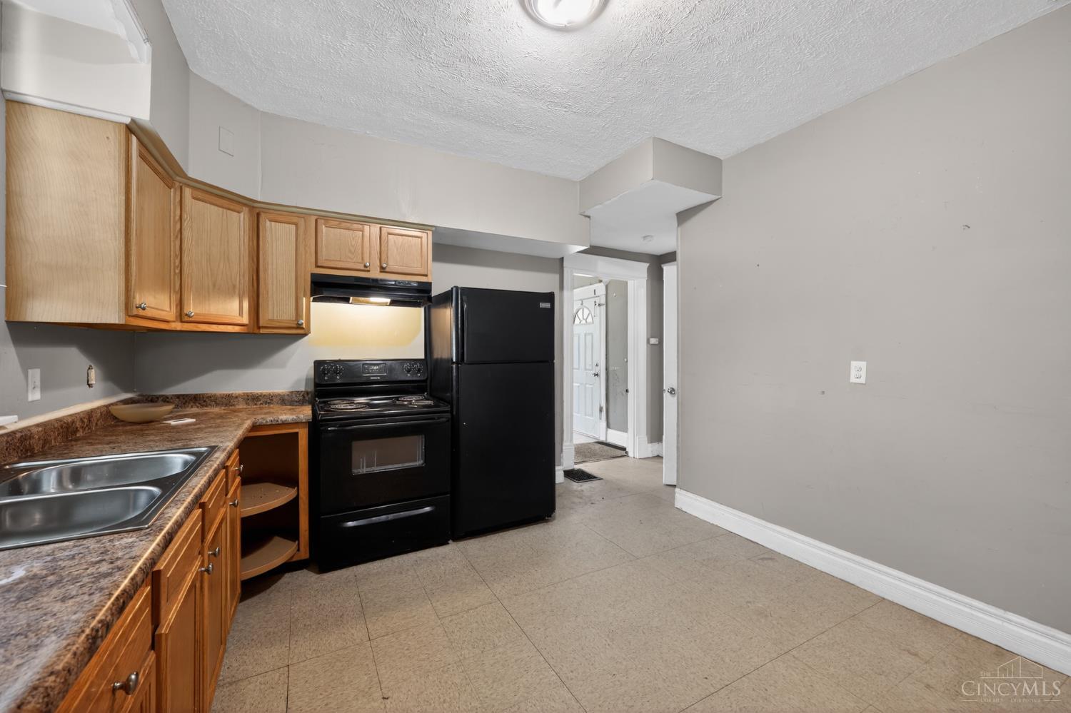3845 Olivette Avenue Property Photo 6