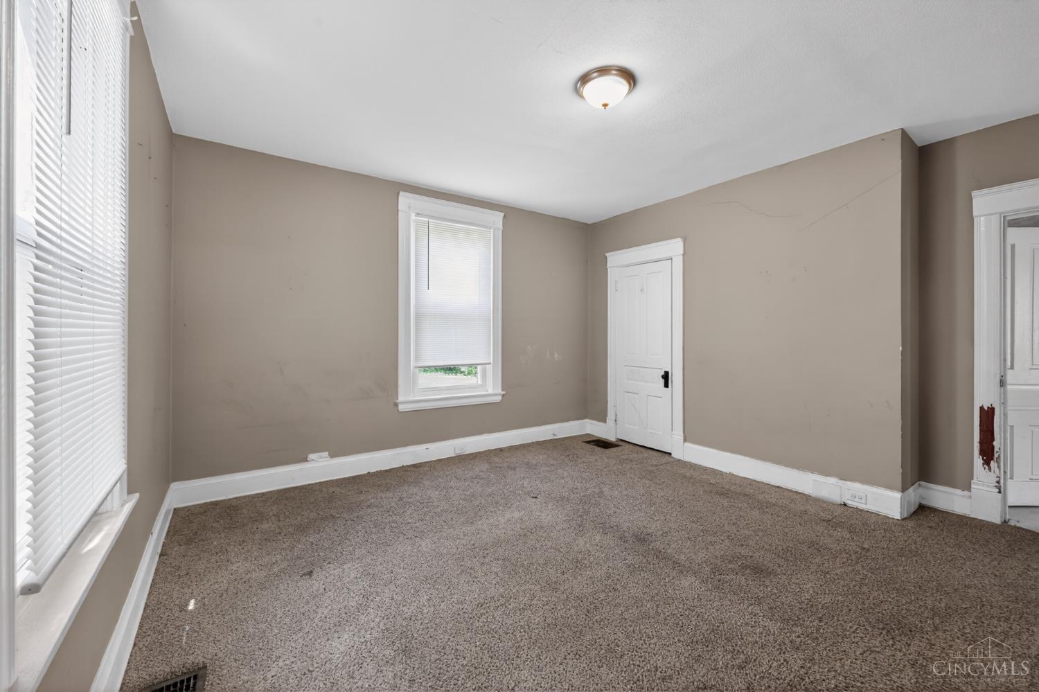 3845 Olivette Avenue Property Photo 12